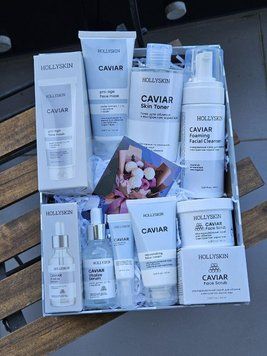 Набір косметики для догляду за обличчям HOLLYSKIN Caviar 7 в 1 PB8471694-ID3065039621 фото